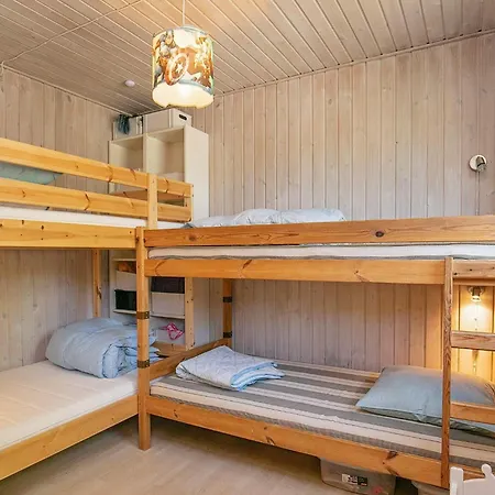 Tatil Evi Seaside Haven In Stoense-by Traum *