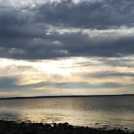 Seaside Haven In Stoense-by Traum Casa de Férias *