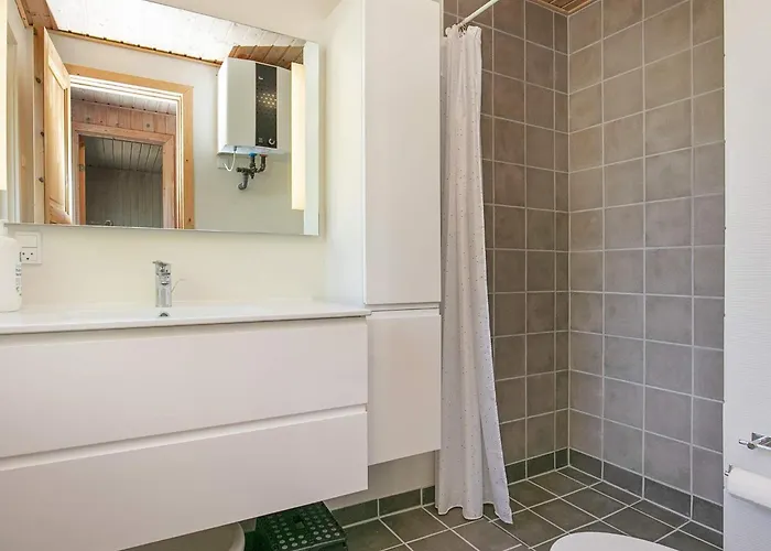 Seaside Haven In Stoense-by Traum